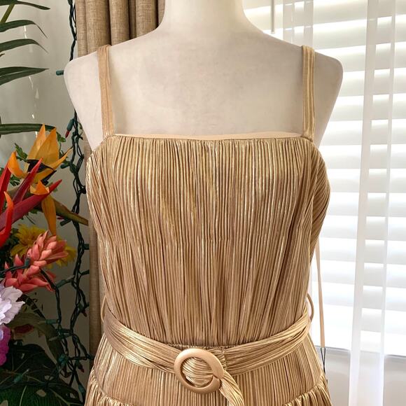 Ieena for Mac Duggal Sleeveless Square Neck Tiered Ruffled Detail Dress in Gold - Picture 3 of 13